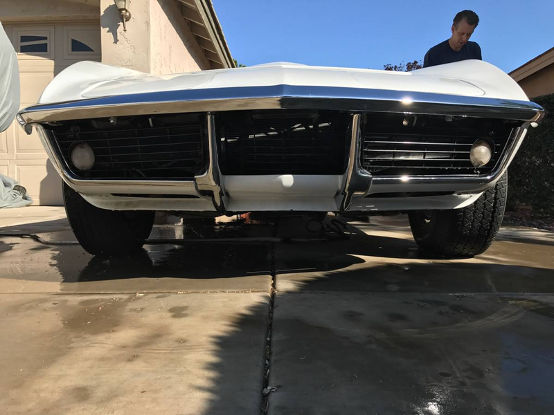 Illustration for article titled For $19,500, Could This 1968 Chevy Corvette Be The Ace Of Base?